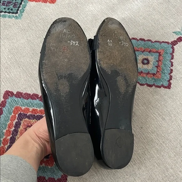 Salvatore Ferragamo Varina Flats - Picture 8 of 10